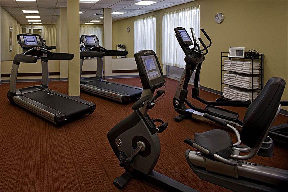 Hyatt Place Лексингтън Съоръжения снимка