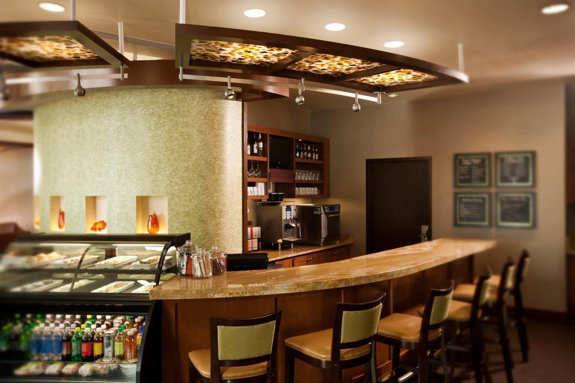 Hyatt Place Лексингтън Ресторант снимка